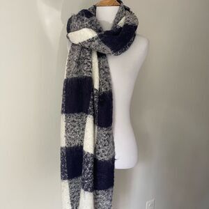 Loft Blue & White Checked Scarf